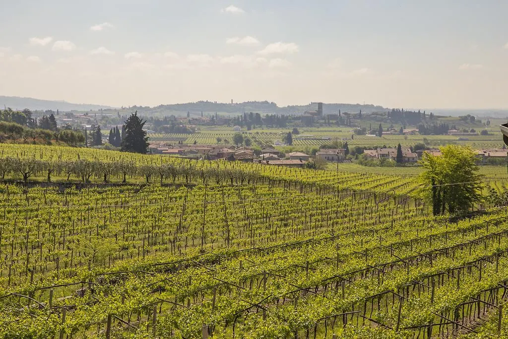 Corte Formigar SantʼAmbrogio di Valpolicella 0*,