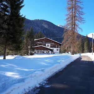 3* Hotel Scoiattolo